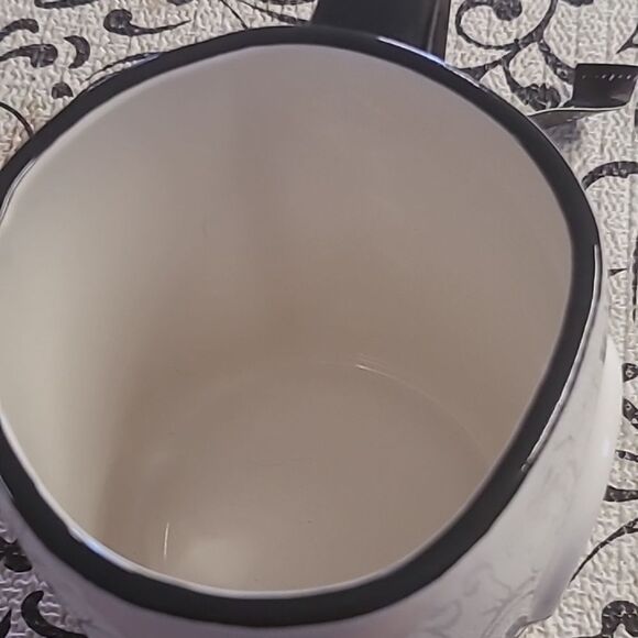 White Mug with Black Handle and Bow #1 - Picture 7 of 8